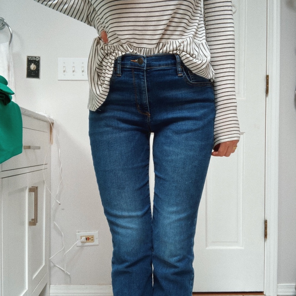 Straight leg, mid rise jeans